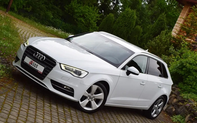 Audi A3 cena 57700 przebieg: 175000, rok produkcji 2013 z Limanowa małe 631